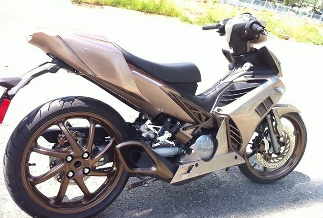 'Chim ưng sa mạc' Yamaha Exciter biển ngũ quý 5 - ảnh 2