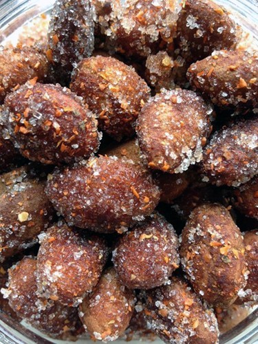 Dân Hà Nội chi tiền triệu ăn trái cây rừng - ảnh 1