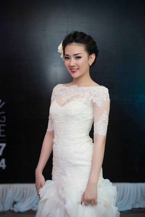 Minh Hằng ngọt ngào như nàng công chúa - ảnh 8