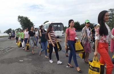 Thí sinh Hoa khôi Đồng bằng hăng say tập luyện - ảnh 11