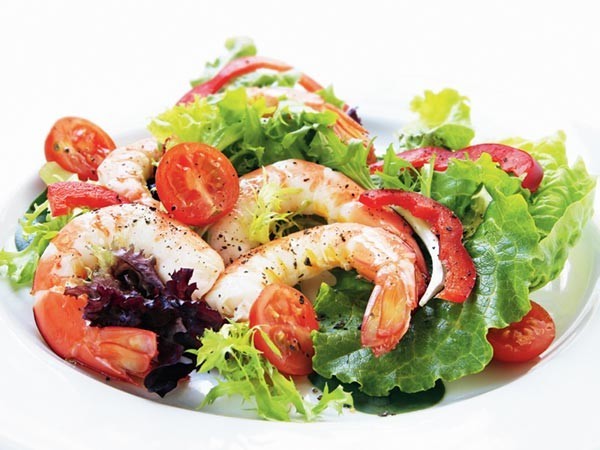 Những thành phần trong salad khiến bạn mãi không giảm cân - ảnh 3