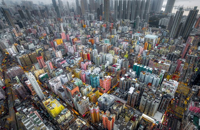 Sự dày đặc đáng sợ của các chung cư ở Hong Kong - ảnh 2
