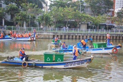 Giờ Trái đất kiến tạo “điểm đến xanh” cho thành phố - ảnh 2