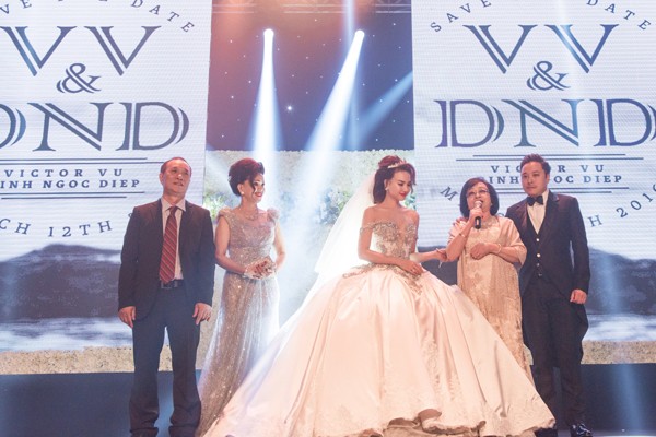 Đám cưới lãng mạn của đạo diễn 'Hoa vàng trên cỏ xanh' - ảnh 1