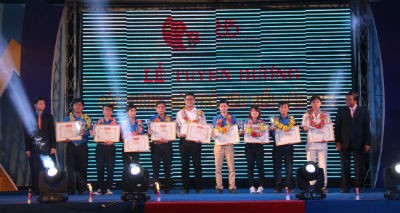 Tỉnh đoàn Bình Định đón nhận Huân chương Lao động hạng Nhất - ảnh 4
