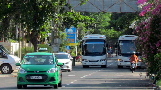 Dùng sân bay Nha Trang 'giải cứu' đường ùn tắc - ảnh 2
