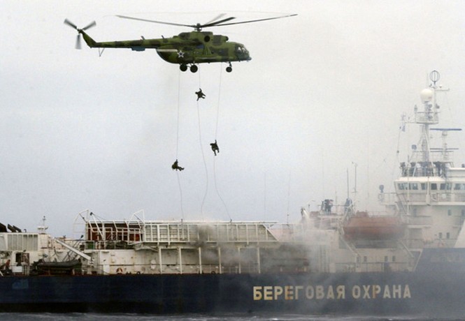 Mục kích đặc nhiệm Spetsnaz của Nga tác chiến - ảnh 12