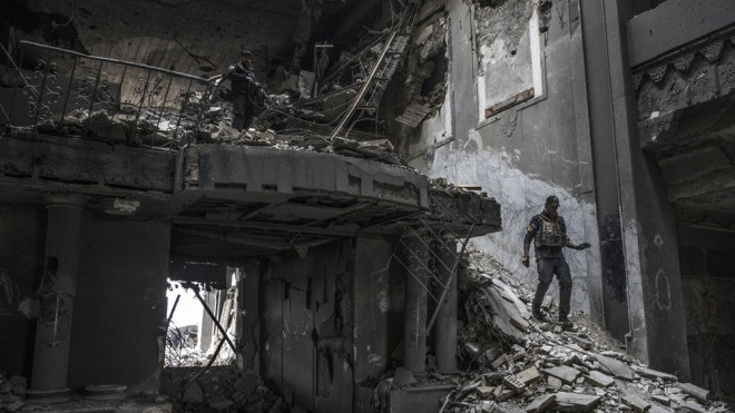 Lò sản xuất vũ khí của IS ở sào huyệt Mosul - ảnh 1