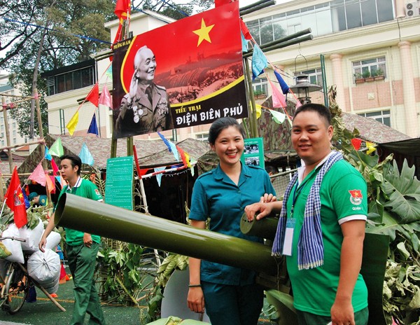 Các tân binh náo nức chờ ngày lên đường nhập ngũ - ảnh 3