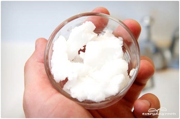 Không cần đến nha sĩ vẫn có thể tự làm trắng răng - ảnh 1