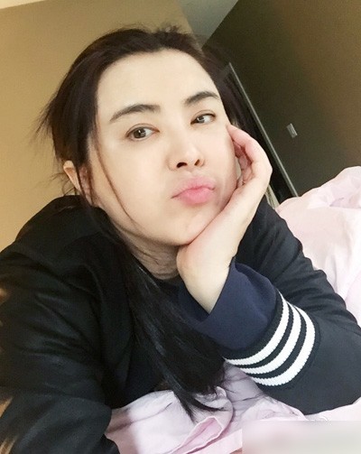 'Ngọc nữ' Hong Kong Vương Tổ Hiền khoe nhan sắc tuổi 50 - ảnh 4