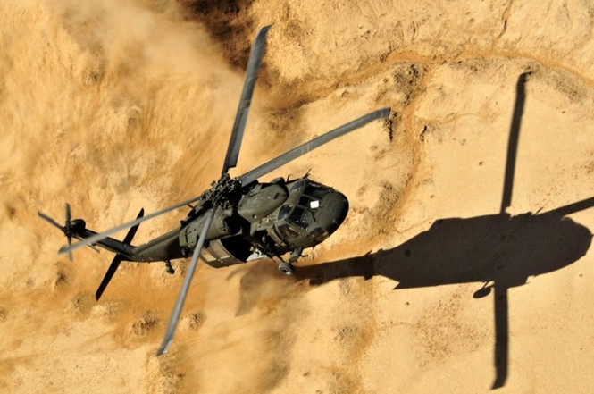 Trực thăng diều hâu đen UH-60 Black Hawk uy lực ra sao? - ảnh 4