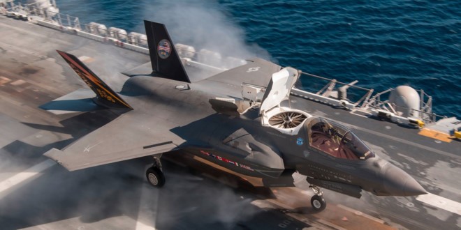 Phi công F-35 giải thích lý do Nga, Trung khó bắn hạ máy bay - ảnh 1
