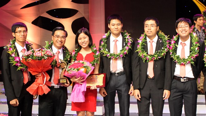 Hai nữ vật lý tài năng giữ lửa đam mê nghiên cứu khoa học - ảnh 2