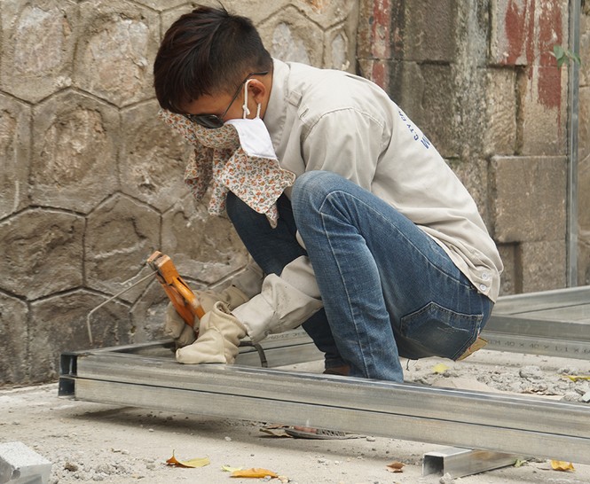 Chiêm ngưỡng những bức bích họa đầu tiên trên phố Phùng Hưng - ảnh 11