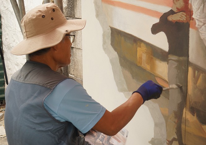 Chiêm ngưỡng những bức bích họa đầu tiên trên phố Phùng Hưng - ảnh 8