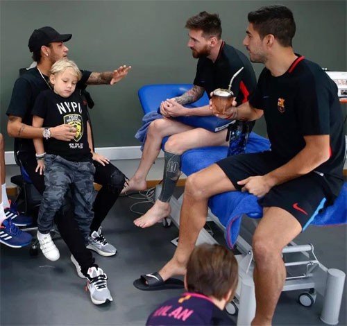 Real bí mật đàm phán mua Neymar, chuẩn bị cho thời hậu Ronaldo - ảnh 1