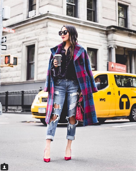Nhan sắc cuốn hút của gái gốc Việt có tài khoản Instagram 'đắt' nhất thế giới - ảnh 5