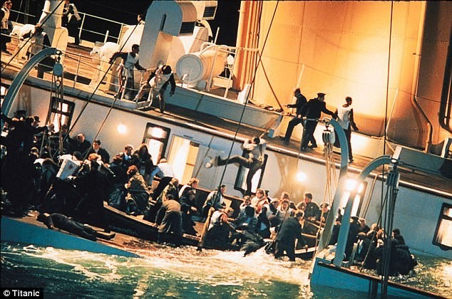 cảnh phim bị cắt trong Titanic - ảnh 2