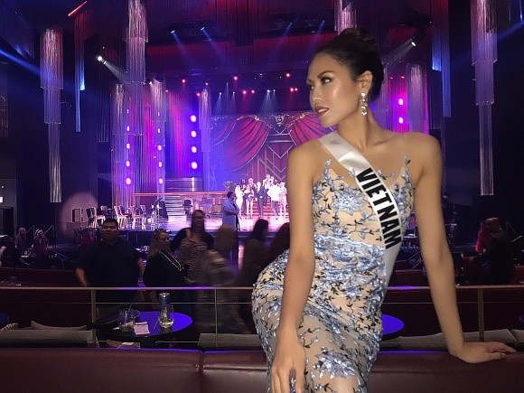 Nguyễn Thị Loan , chụp ảnh, quảng cáo ở Miss Universe - ảnh 7