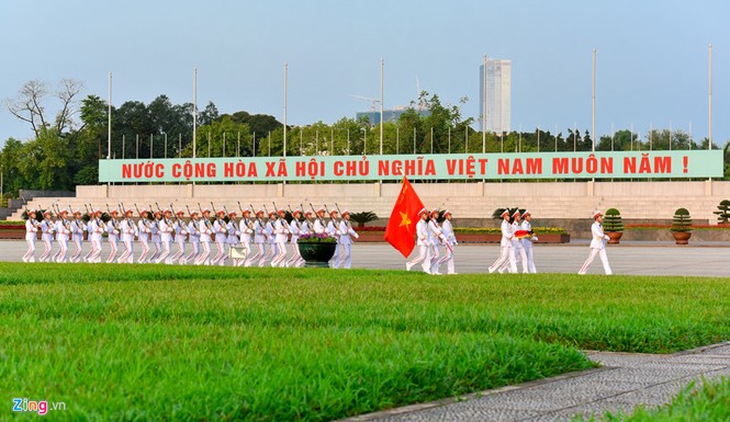 Lễ thượng cờ rủ quốc tang nguyên Thủ tướng Phan Văn Khải - ảnh 1