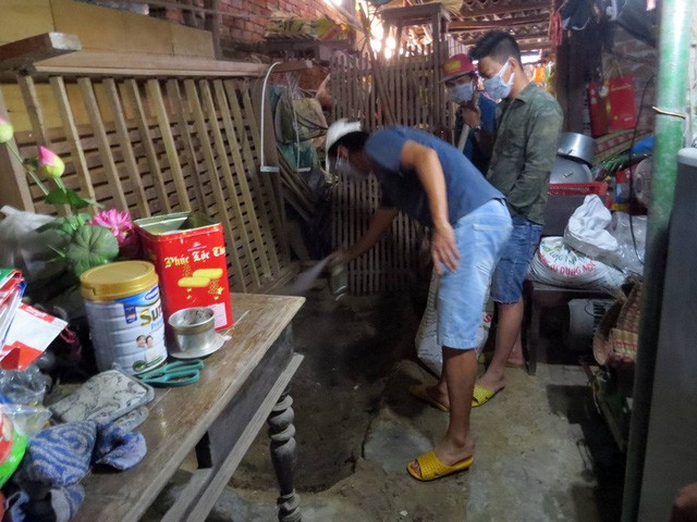 Em trai nói gì khi chôn thi thể chị trong nhà? - ảnh 1