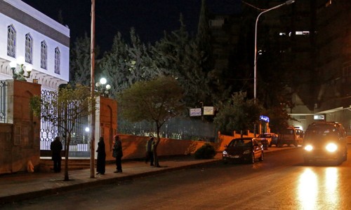 Thủ đô Damascus của Syria vắng lặng sau cuộc không kích của Mỹ - ảnh 1
