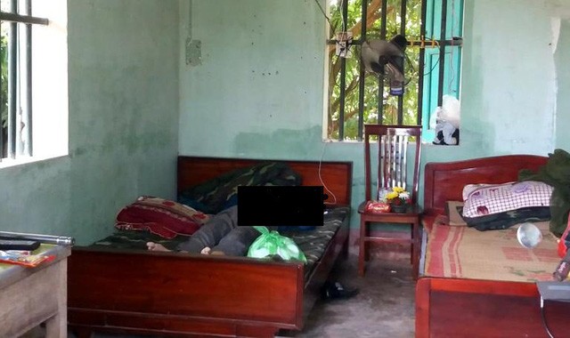 Phát hiện nam dân quân tử vong trong phòng trực đêm - ảnh 1
