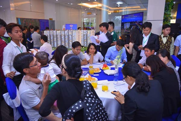 Chủ đầu tư giải bài toán mua nhà cho giới trẻ - ảnh 1