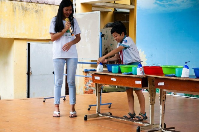 Gặp gỡ 'thiên thần' mang sứ mệnh giúp triệu người Việt rửa tay - ảnh 2