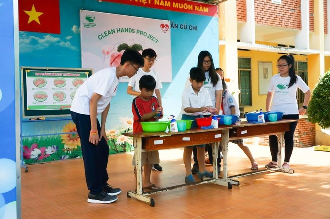 Gặp gỡ 'thiên thần' mang sứ mệnh giúp triệu người Việt rửa tay - ảnh 3