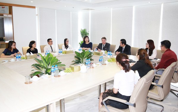 HDBank – Ngân hàng có dịch vụ quản lý tiền mặt tốt nhất Châu Á-TBD - ảnh 2