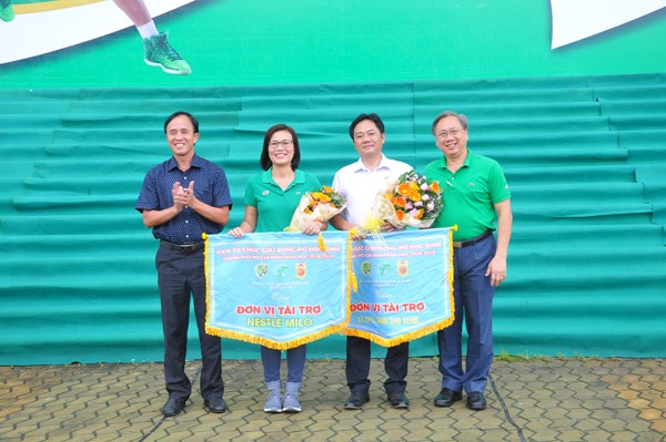 Sôi nổi khởi tranh Giải Bóng rổ học sinh TP HCM năm học 2018 – 2019 - ảnh 1