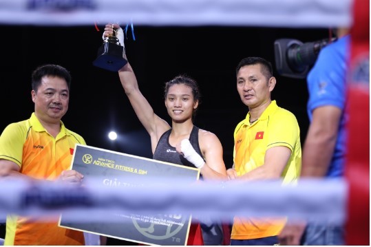 Hai cô gái vàng mang về chiến thắng cho Việt Nam tại Victory8 - ảnh 1