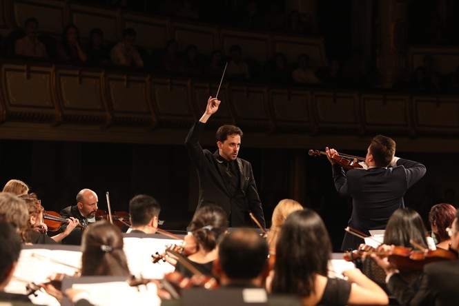 Sun Symphony Orchestra đưa âm nhạc truyền thống VN lên sân khấu - ảnh 3