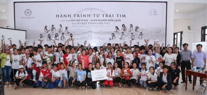 Hành trình Từ Trái Tim: Nơi nghèo nhất cần tri thức để làm giàu - ảnh 1