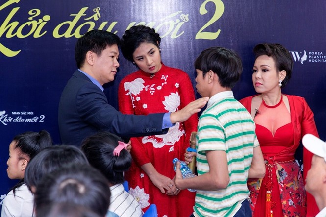 Ngọc Hân đau lòng trước những khuôn mặt dị dạng, khiếm khuyết - ảnh 2