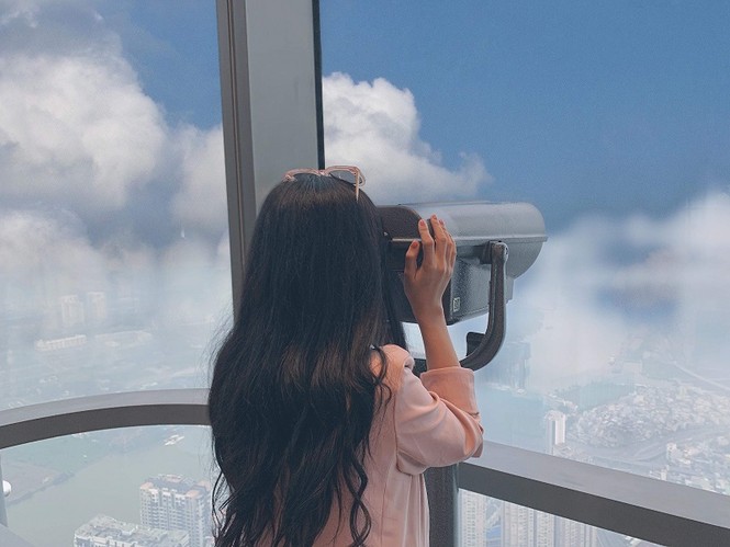 “Sống ảo trên mây” ở Đài quan sát Skyview cao nhất Đông Nam Á - ảnh 1
