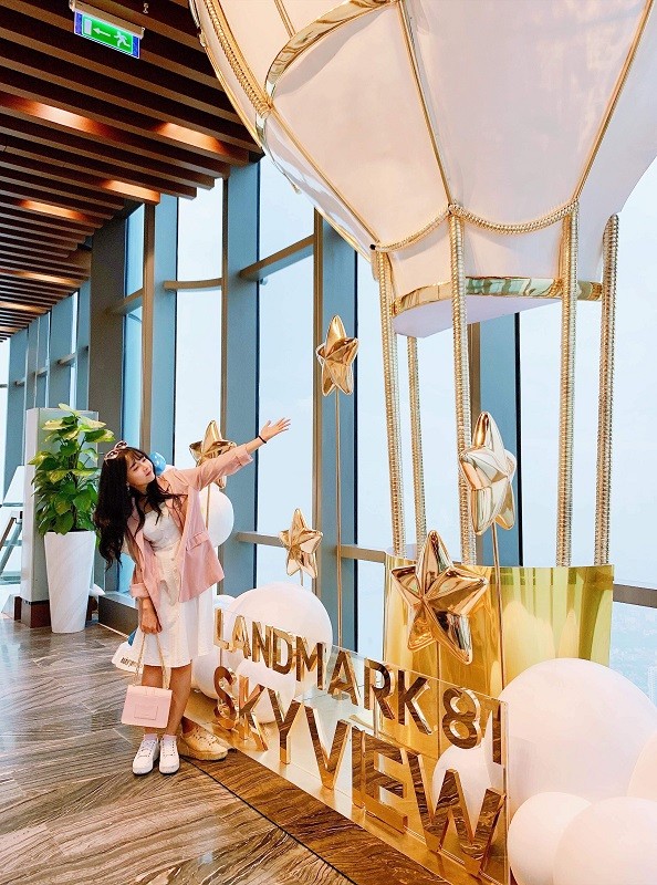 “Sống ảo trên mây” ở Đài quan sát Skyview cao nhất Đông Nam Á - ảnh 6