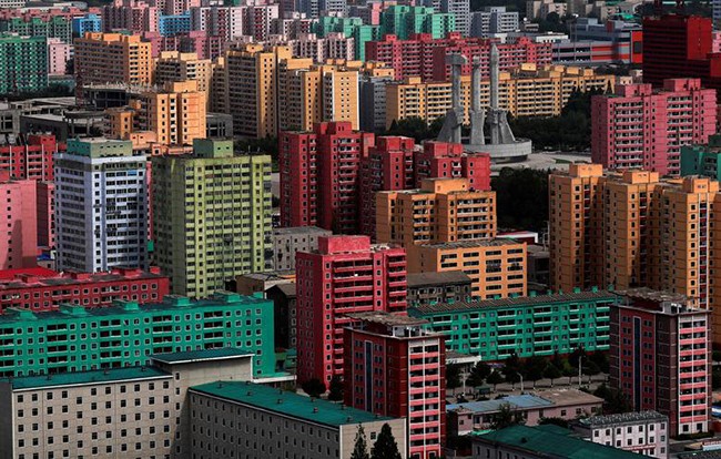 Ngắm kiến trúc độc lạ ở Triều Tiên - ảnh 1