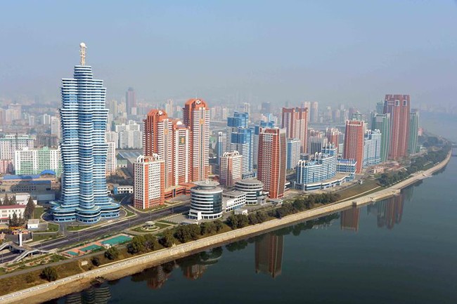 Ngắm kiến trúc độc lạ ở Triều Tiên - ảnh 4