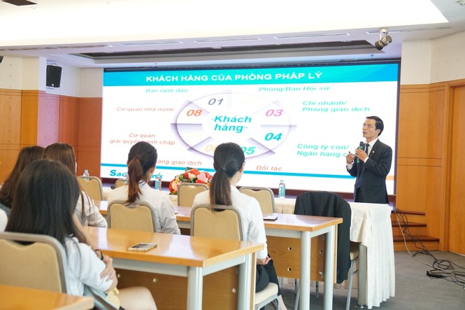 Học thực tiễn như sinh viên UEF để có những trải nghiệm nghề nghiệp thiết thực - ảnh 1