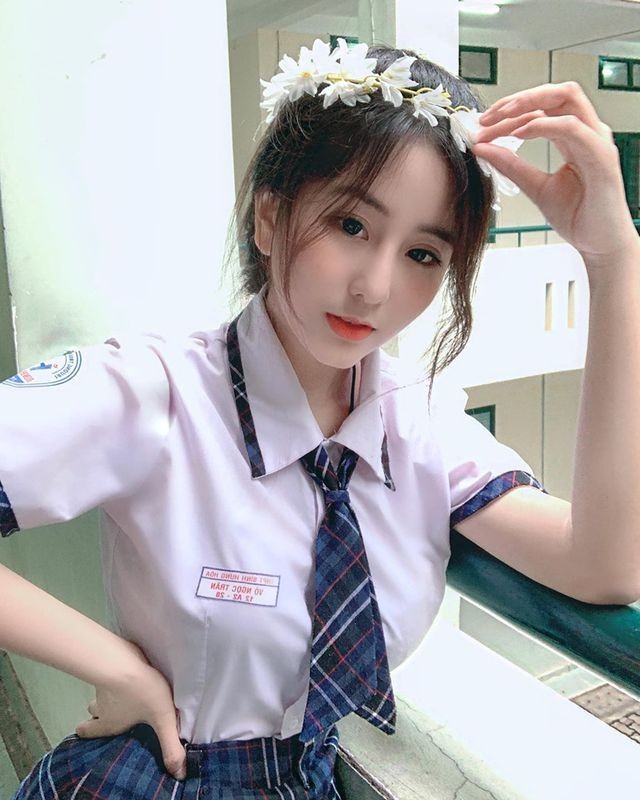 Lộ bảng điểm kém không ngờ của hot girl 'toàn diện' Võ Ngọc Trân - ảnh 6