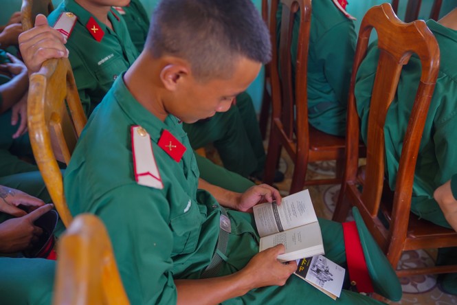 Đọc 5 cuốn sách của 'Hành trình từ trái tim' để có nền tảng khởi nghiệp - ảnh 2