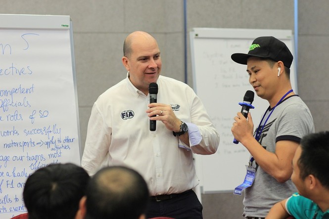 Tuyển cán bộ điều hành cấp cao chặng đua F1 Việt Nam 2020 - ảnh 1