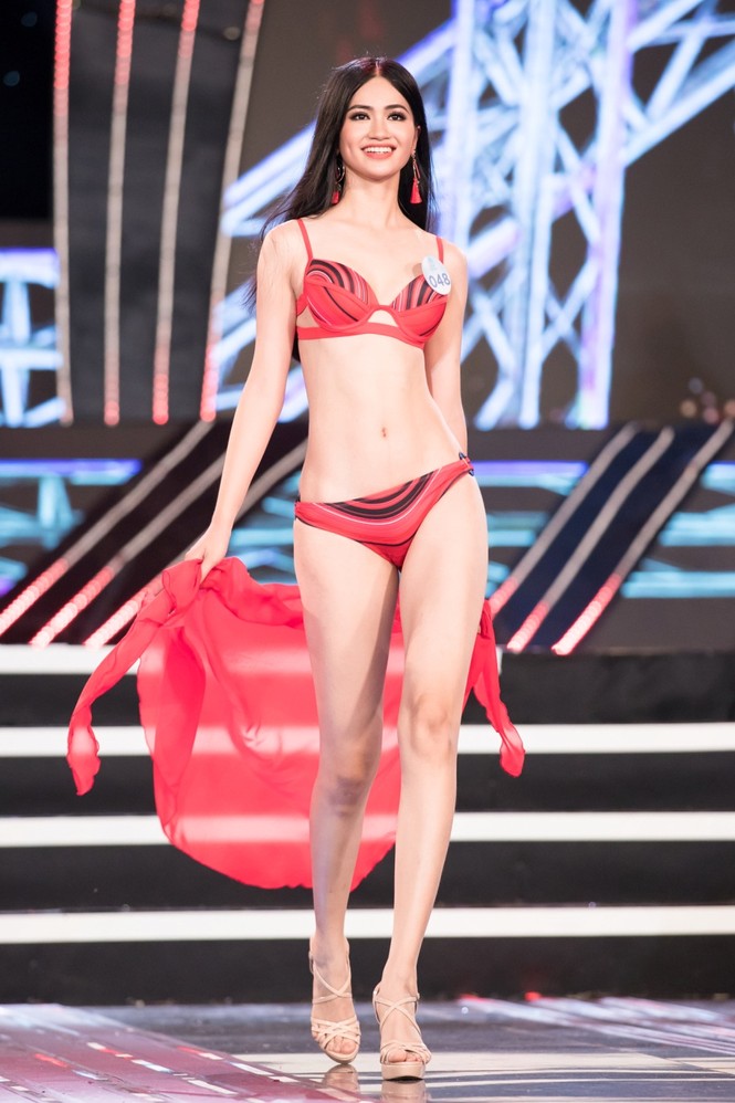 Phần trình diễn bikini hấp dẫn trong đêm chung khảo phía Bắc Miss World Vietnam - ảnh 8