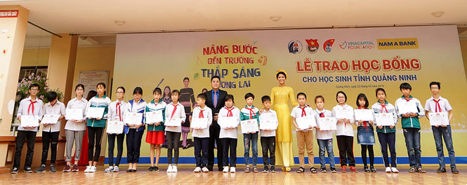 Nam A Bank đồng hành xuyên suốt cùng cuộc thi Hoa hậu hoàn vũ Việt Nam 2019 - ảnh 1