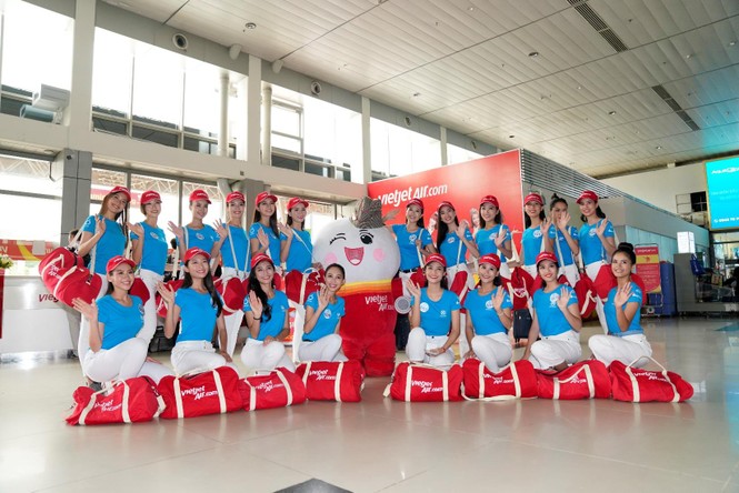 Thí sinh Miss World Vietnam 2019 rạng rỡ, đổ bộ Đà Nẵng chuẩn bị cho vòng chung - ảnh 1