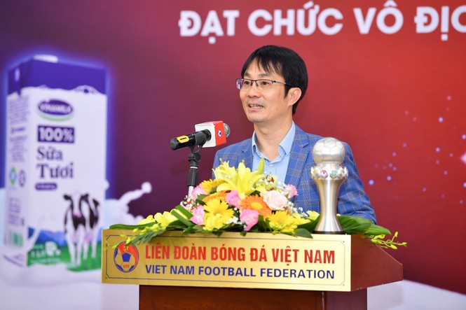 Vinamilk trao thưởng chúc mừng đội tuyển bóng đá nữ quốc gia vô địch Đông Nam Á - ảnh 3