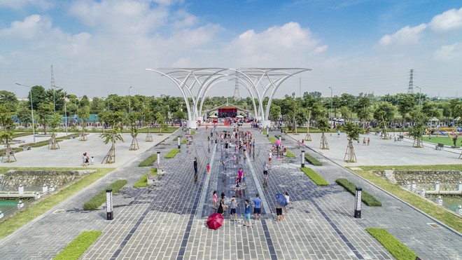 Hàng trăm khách mời và cư dân đến tham dự Lễ khánh thành Công viên Âm nhạc - ảnh 1